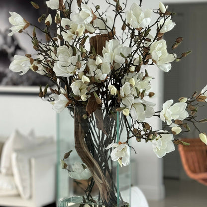 White Magnolias in 16″ Tall Casa Moderna