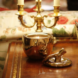 La Pomme Candle (Gold)